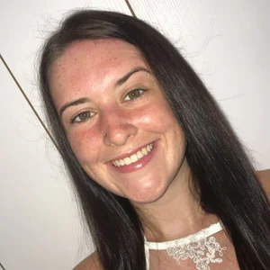 About Lisa Mills Online