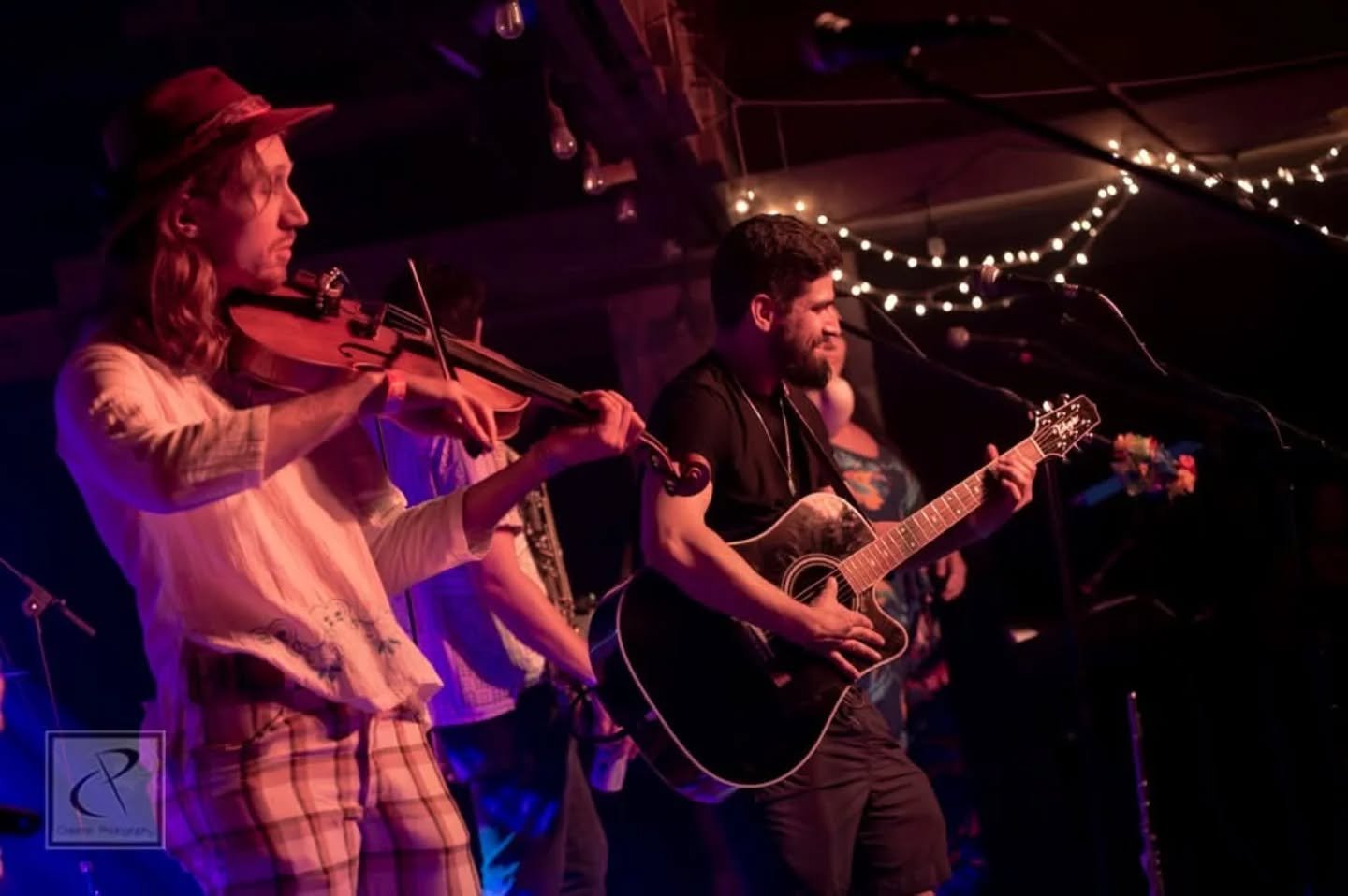 We grew in 2025 ✓
Our songs reached:
22 countries in 2024 --> 58 in 2025
700 listeners in 2024 --> 1.7k in 2025
4k streams in 2024 --> 6k streams in 2025

Wherever you stream us, there we are ❤️
We look forward to sharing our new single with