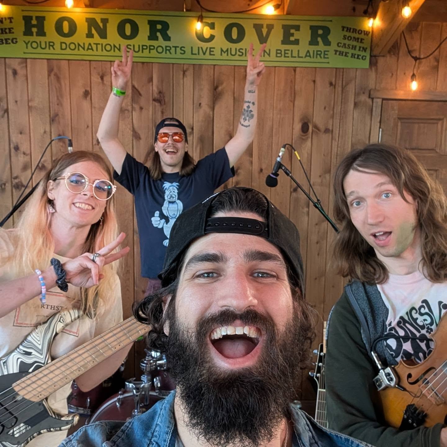 Wow! Shorts Brewing Company was a BLAST!
We were received so well up in Bellaire, MI last night as we performed for 2.5 hours! We pulled out covers and over 15 original songs and we're met with such a warm and responsive crowd of all ages. Thank you 