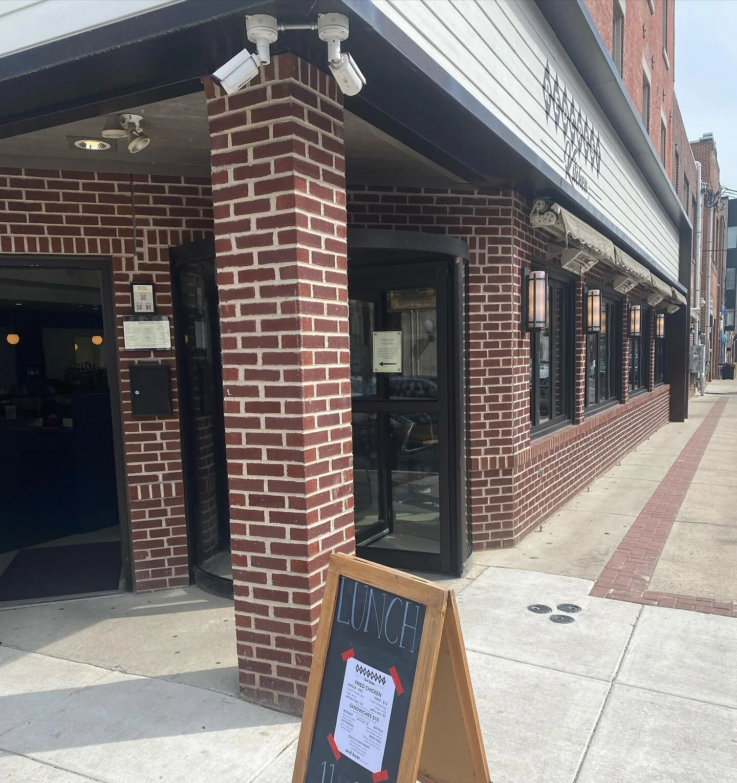 Happy Friday. The doors at @redcrestkitchen are open for your daytime fried chicken needs. Come through from now until 2:30 and grab a beer and a bite.