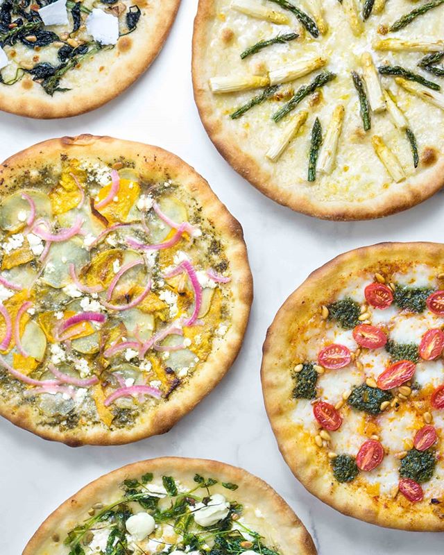 Happy #nationalpizzaday ! (Yes, I'm late...) To celebrate, we spent the day testing out eight different pizza concepts. My favorite: harissa, pesto, tomato, apricot, pine nut. I also love the one with white and green asparagus, truffle, and Port Salut, which will be on the blog tomorrow for Valentine's Day!
.
#pizzas #lotsofpizza #recipedevelopment #testingrecipes #pizzafeast #feast #allthepizza #harissa #whiteasparagus #eatmorepizza #colorfulpizza #food #lotsoffood #lotsofpizza #pizzatime #newpizza #morepizza #pizzaday #homemadepizza #eatathome