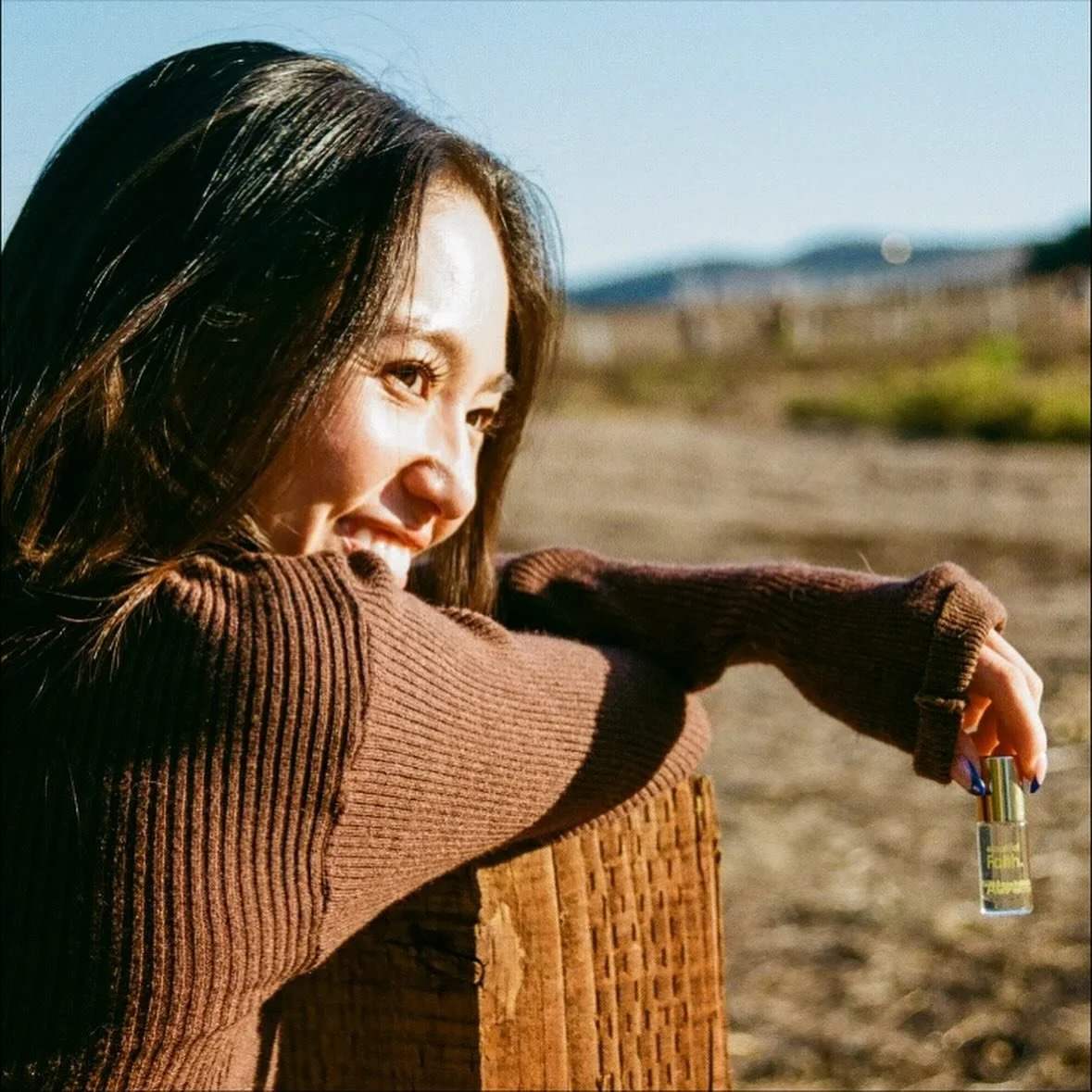 Our sister scent Aura is an intoxicating blend of our Original EF with added hints of warm, seductive vanilla. This fragrance is designed to captivate the senses and leave a lasting impression. Perfect for day or night, it&rsquo;s soft, all natural f