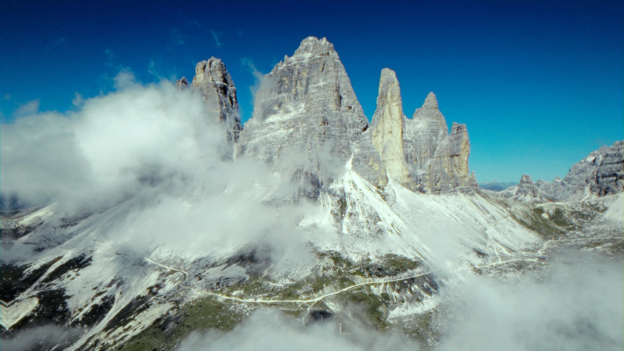 dolomites.jpg