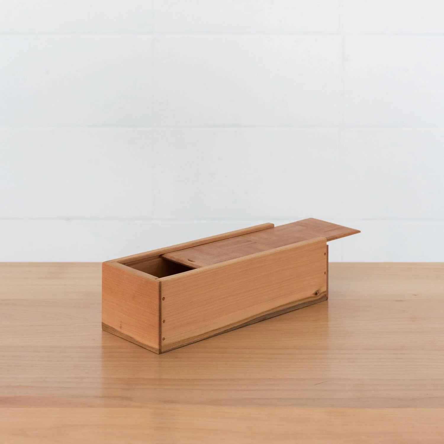 Fine woodworking with Josephine Jelicich: Make a pencil box