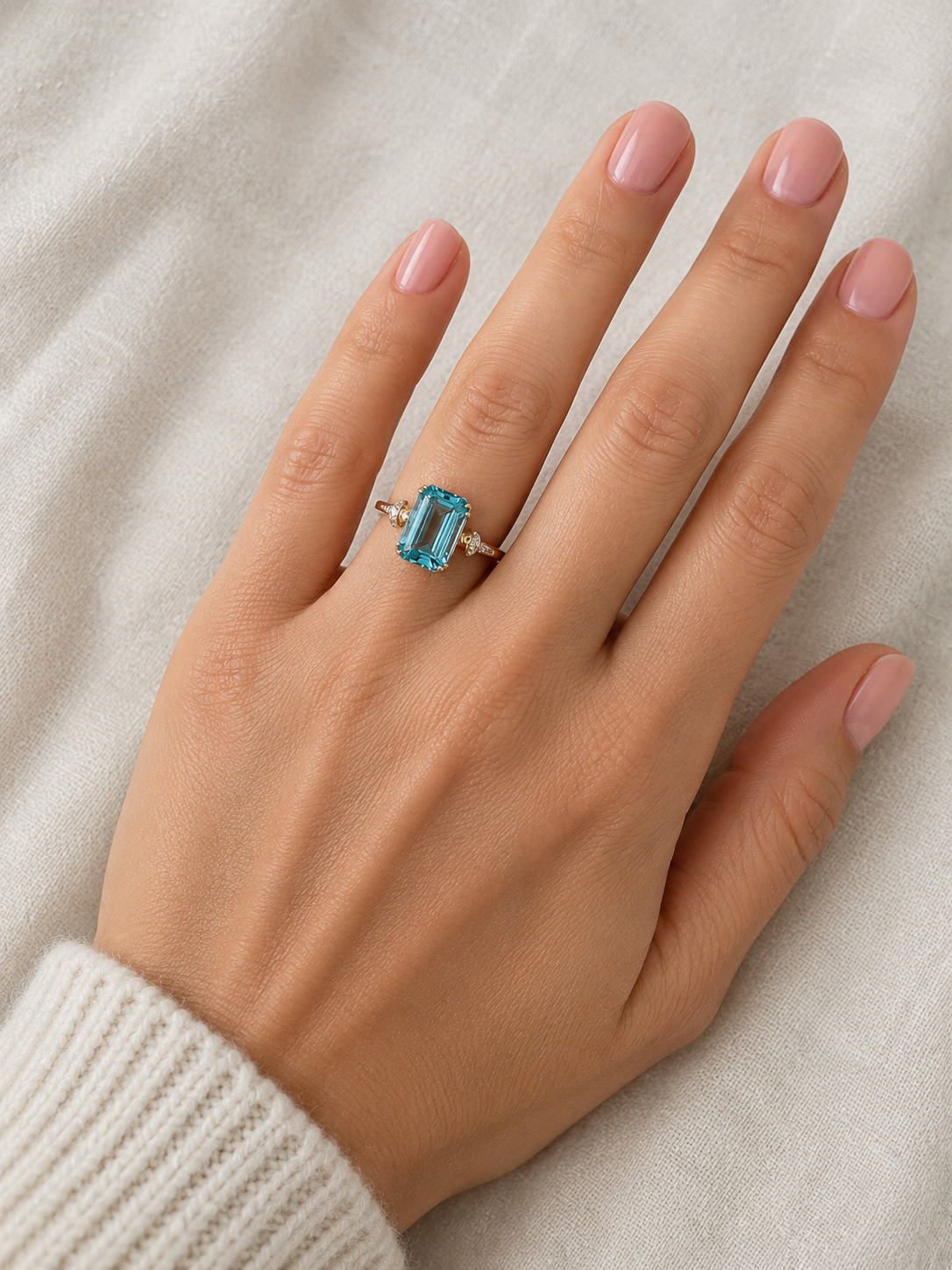 VINTAGE SANTA MARIA BLUE NATURAL AQUAMARINE DIAMOND RING