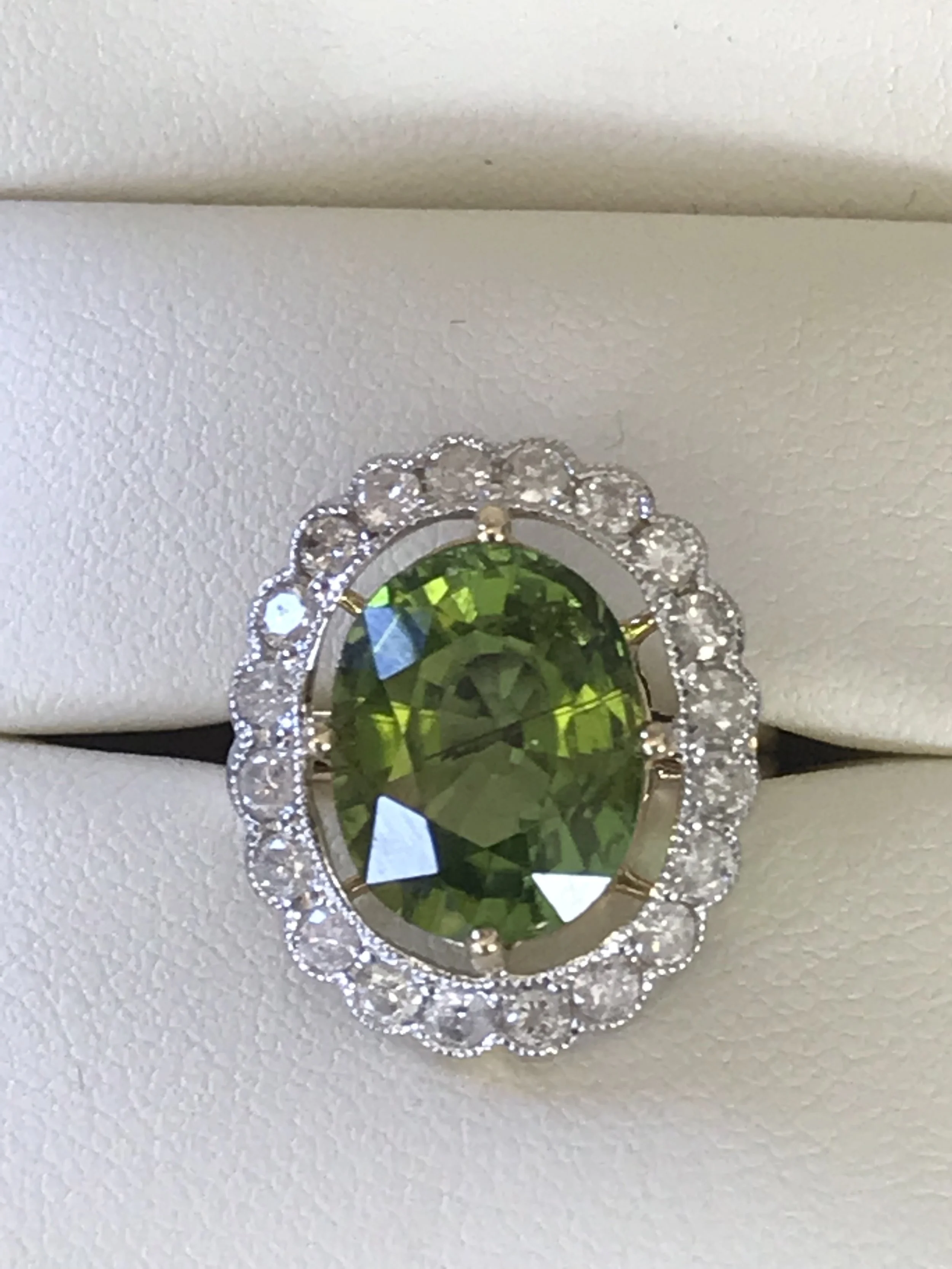 STUNNING 6CT PARAIBA GREEN TOURMALINE AND GENUINE DIAMOND RING WITH VALUATION AS PICTURED