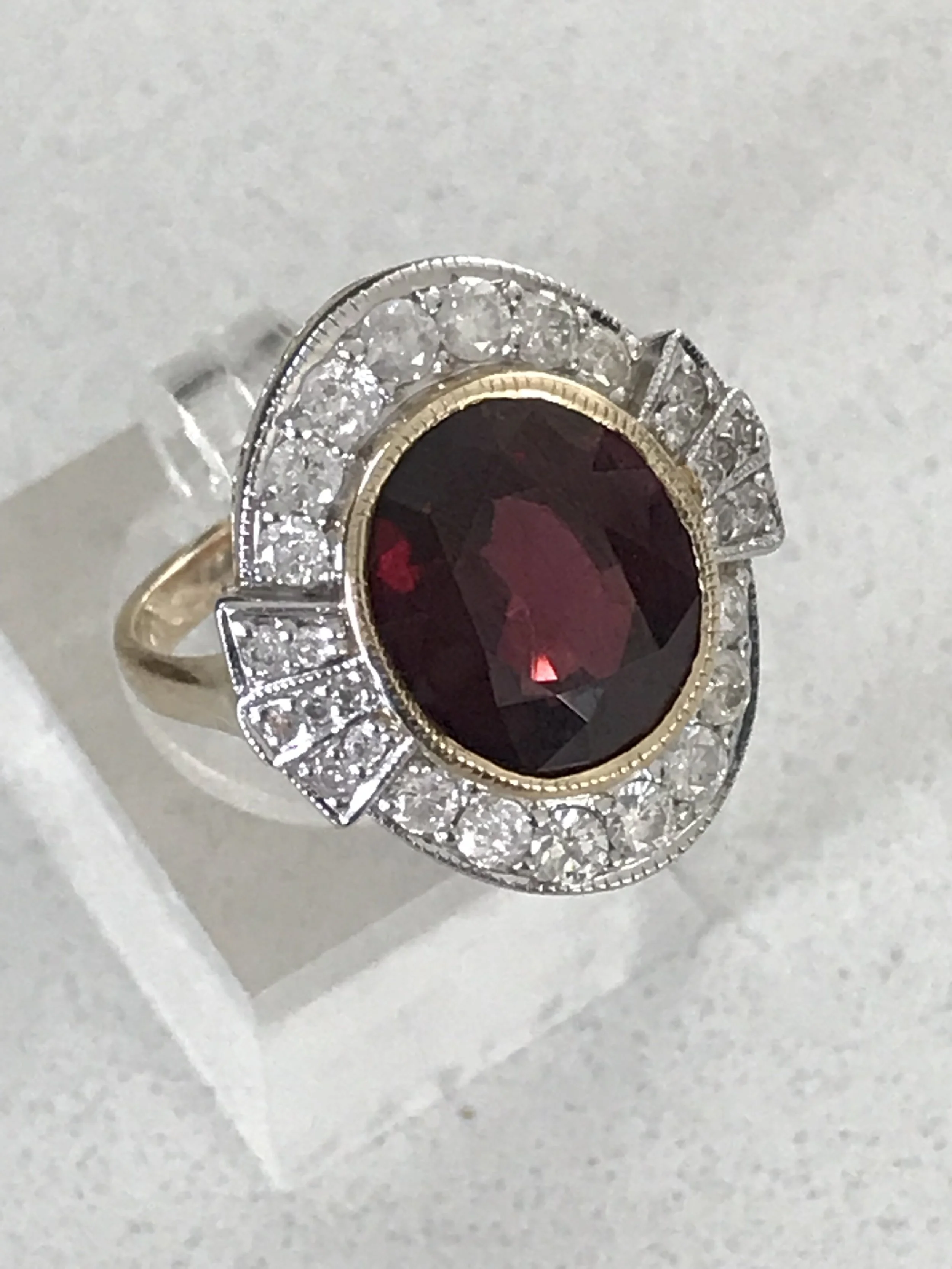 DEEP COLOURED RHODOLITE GARNET &amp; DIAMOND RING WITH VALUATION AS PICTURED
