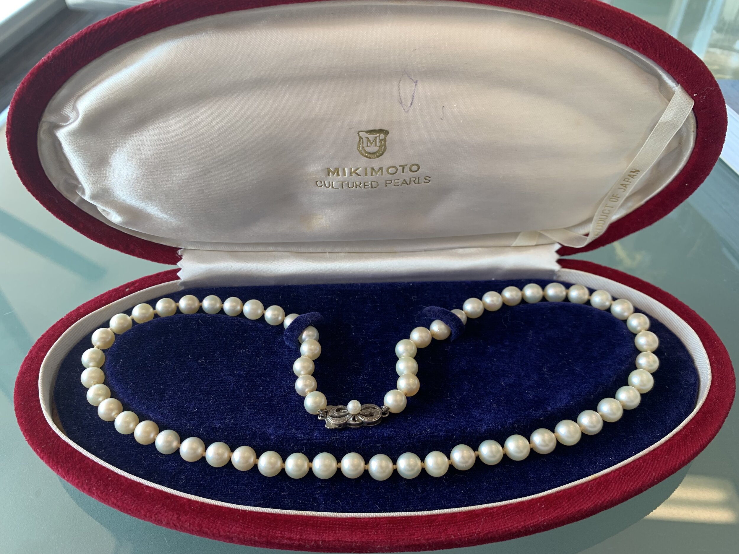 CLASSIC STRAND OF GENUINE MIKIMOTO AKOYA PEARLS IN ORIGINAL BOX