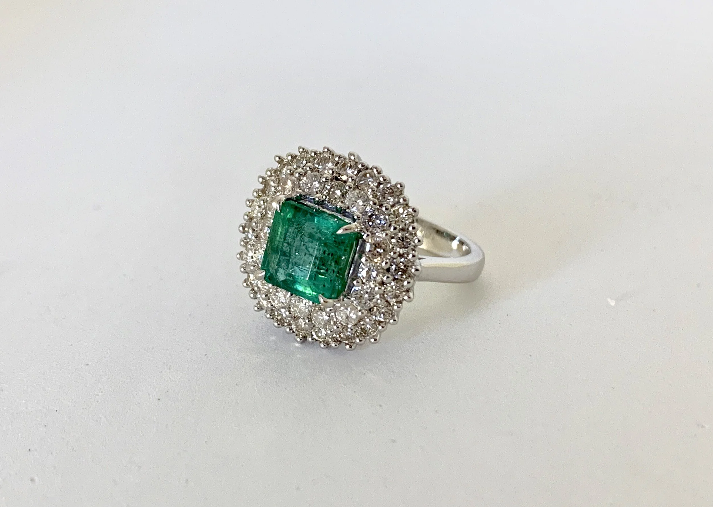 AMAZING NATURAL ZAMBIAN EMERALD AND DIAMOND RING WITH VALUATION