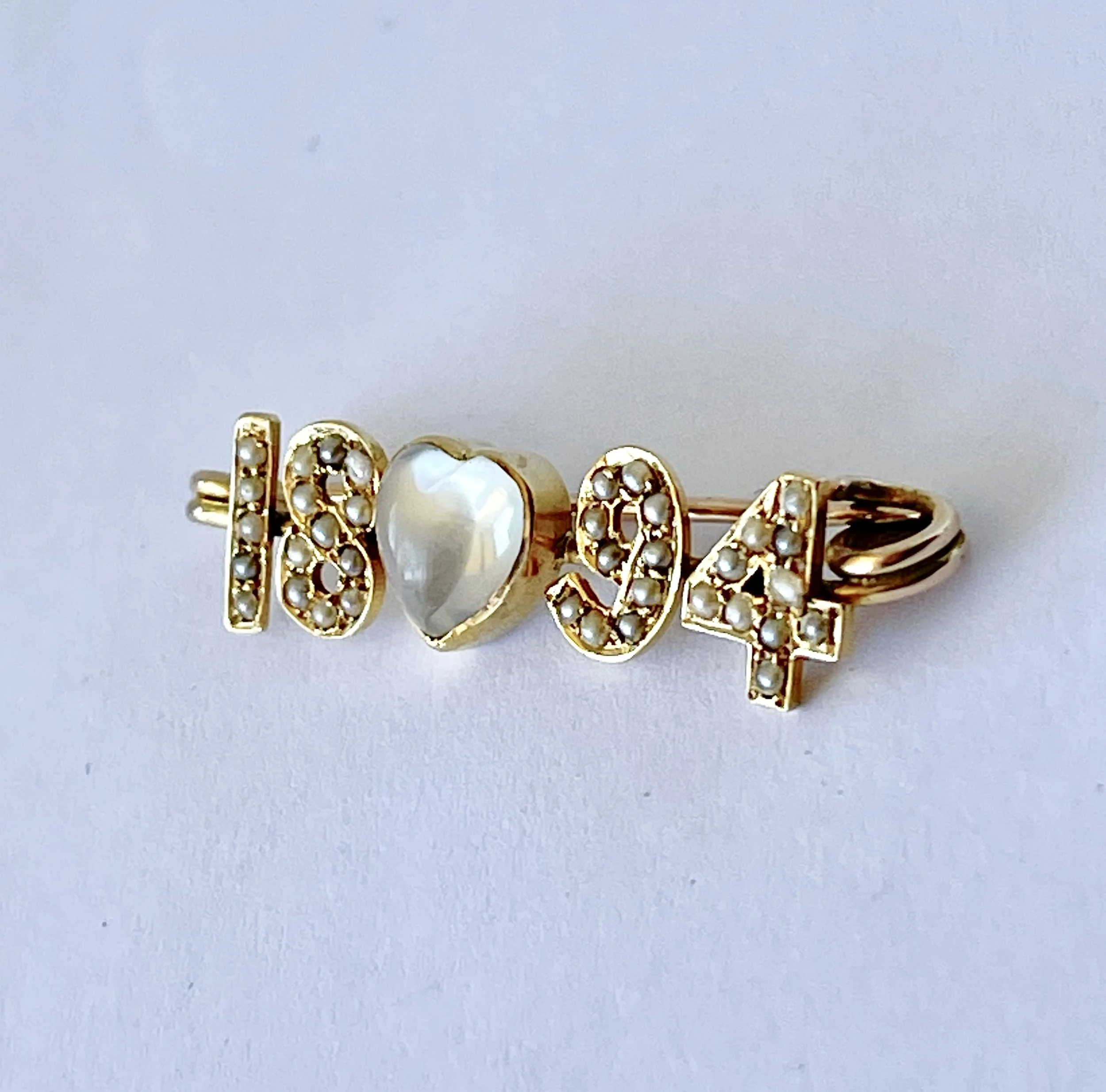 UNIQUE ANTIQUE VICTORIAN SEED PEARL AND MOONSTONE 1894 BROOCH