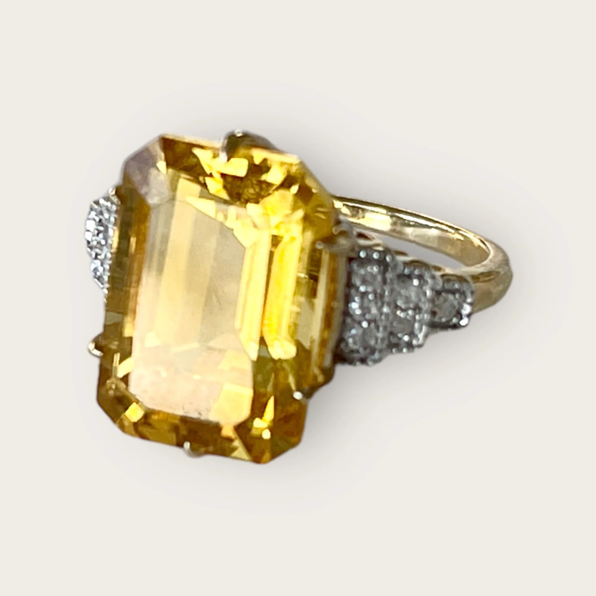 LARGE 7.50CT NATURAL CITRINE DIAMOND RING 9CT YELLOW GOLD