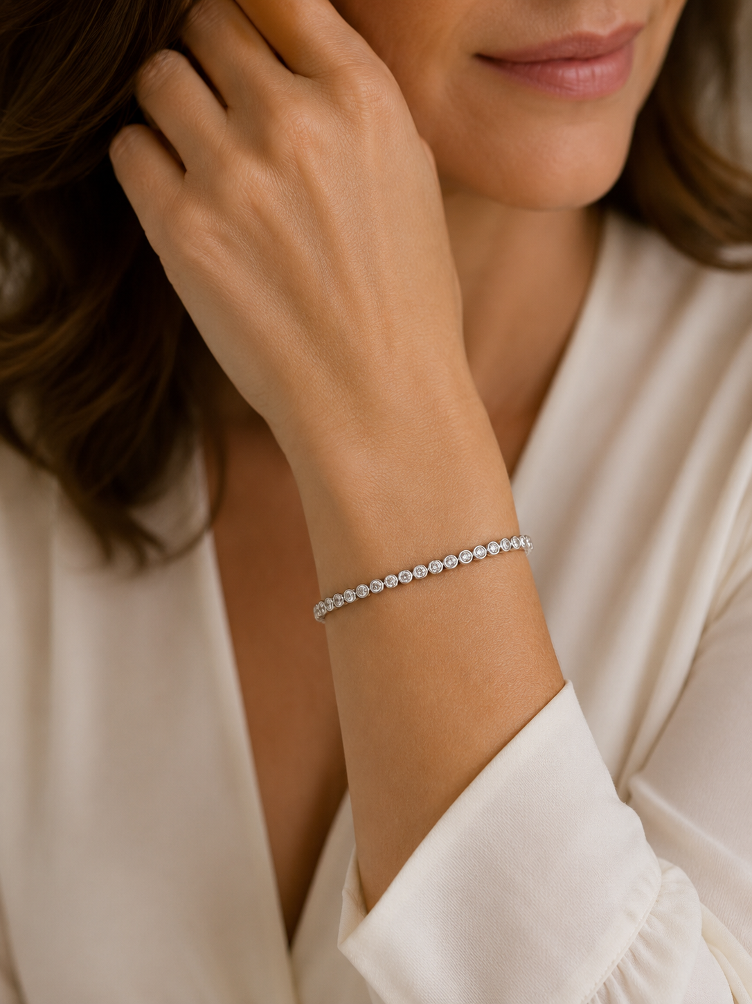 5 CARAT DIAMOND TENNIS BRACELET - A TIMELESS ESSENTIAL