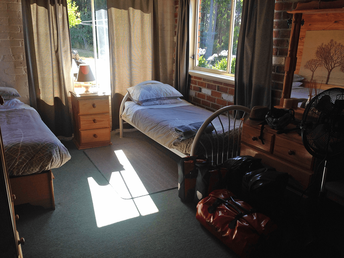  After reaching Burnie, I got in touch with Graham and Leslie, an experienced cyclist, for my night stay arrangements. So, here is my bedroom for Burnie stay. 