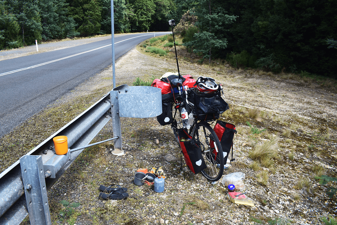  Resting by the road during a ride break, sipping a self-made coffee, and music playing in the background: One of the best parts of the whole cycling tour. 