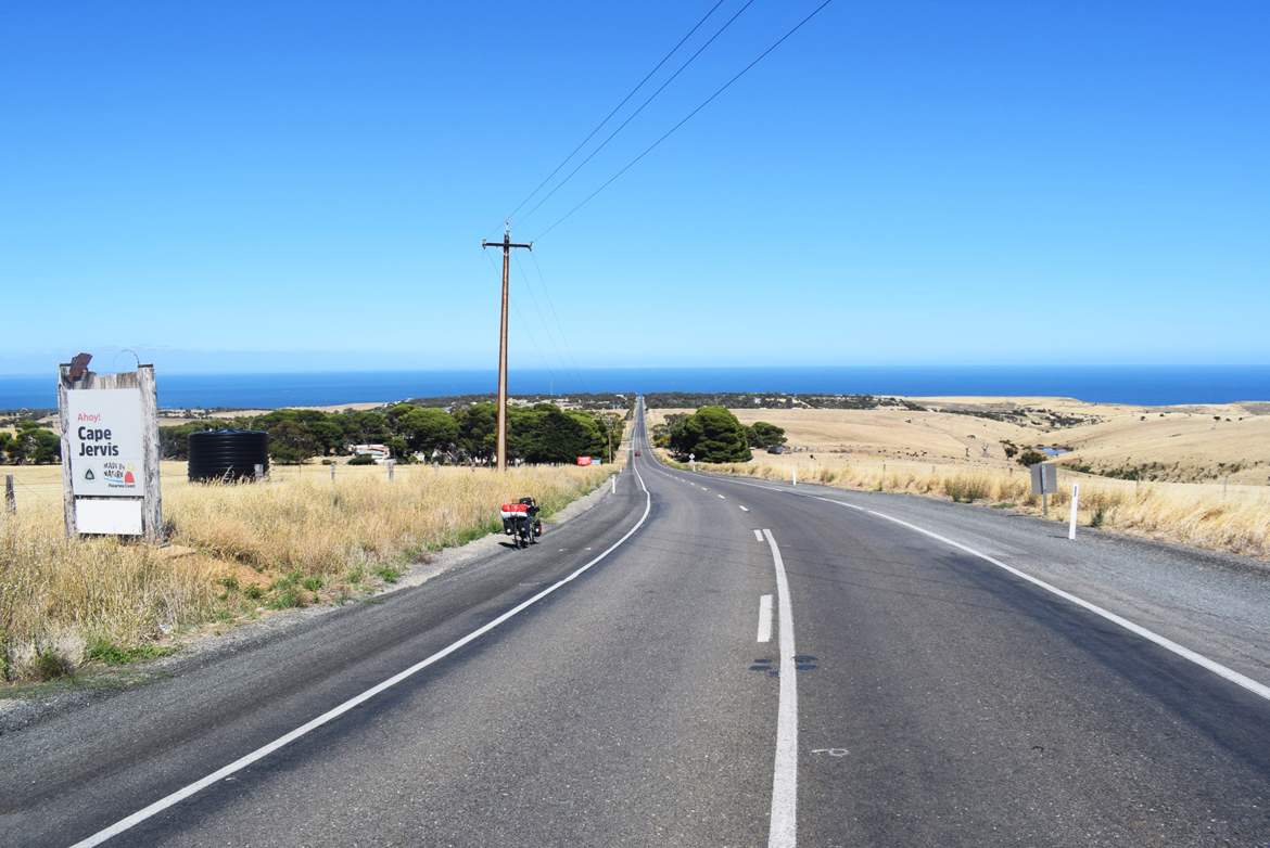  Riding towards Cape Jarvis to catch ferry. 