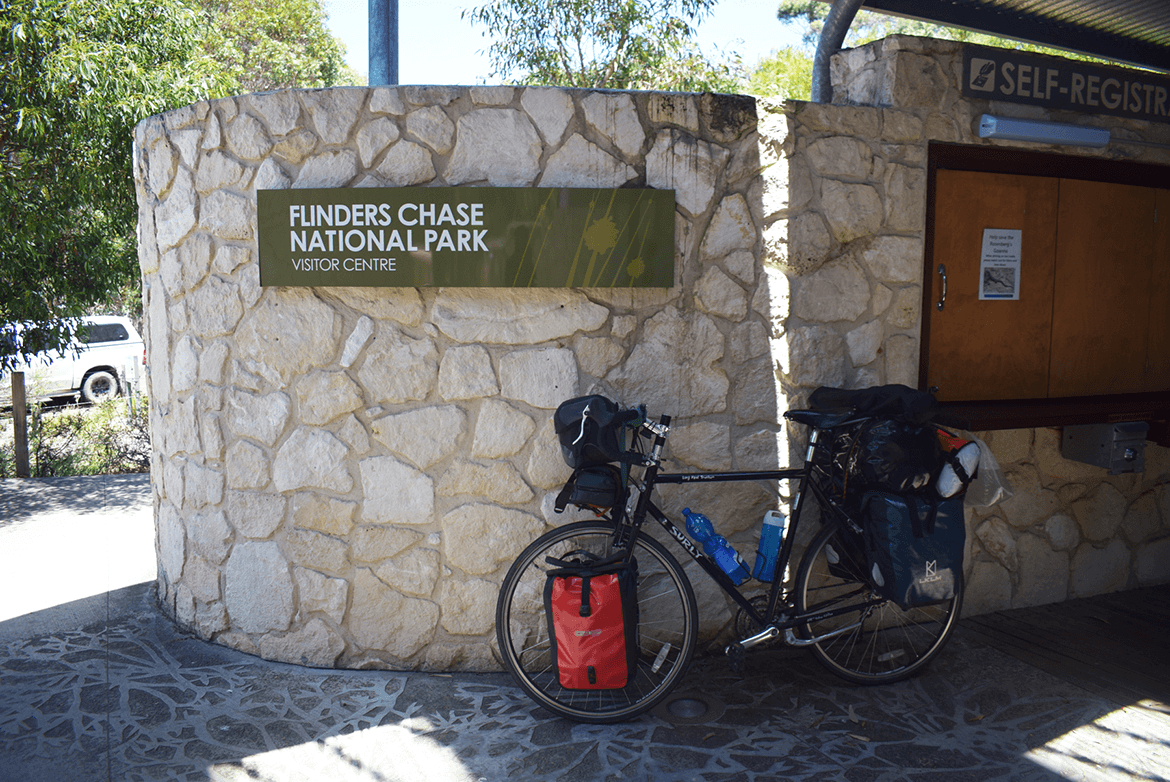  I stayed two days in the Flinders National Park to explore natural destinations - Admiral Arch and Remarkable Rock. There are shuttle buses taking visitors to these places. But I preferred to leave my luggage in the tent and explore the places by bi