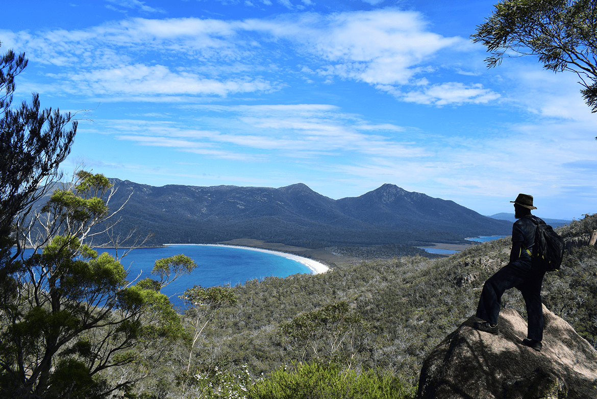  Wineglass bay lookout at Freycinet National Park. 