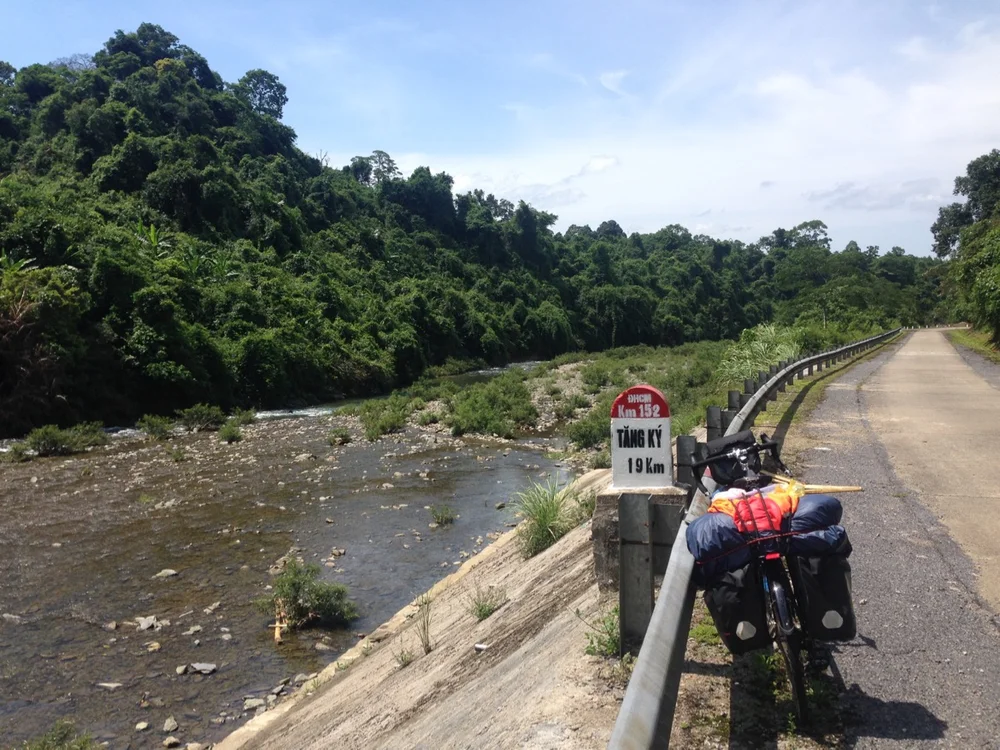  Another 19 KM to go before warm shower and food. 