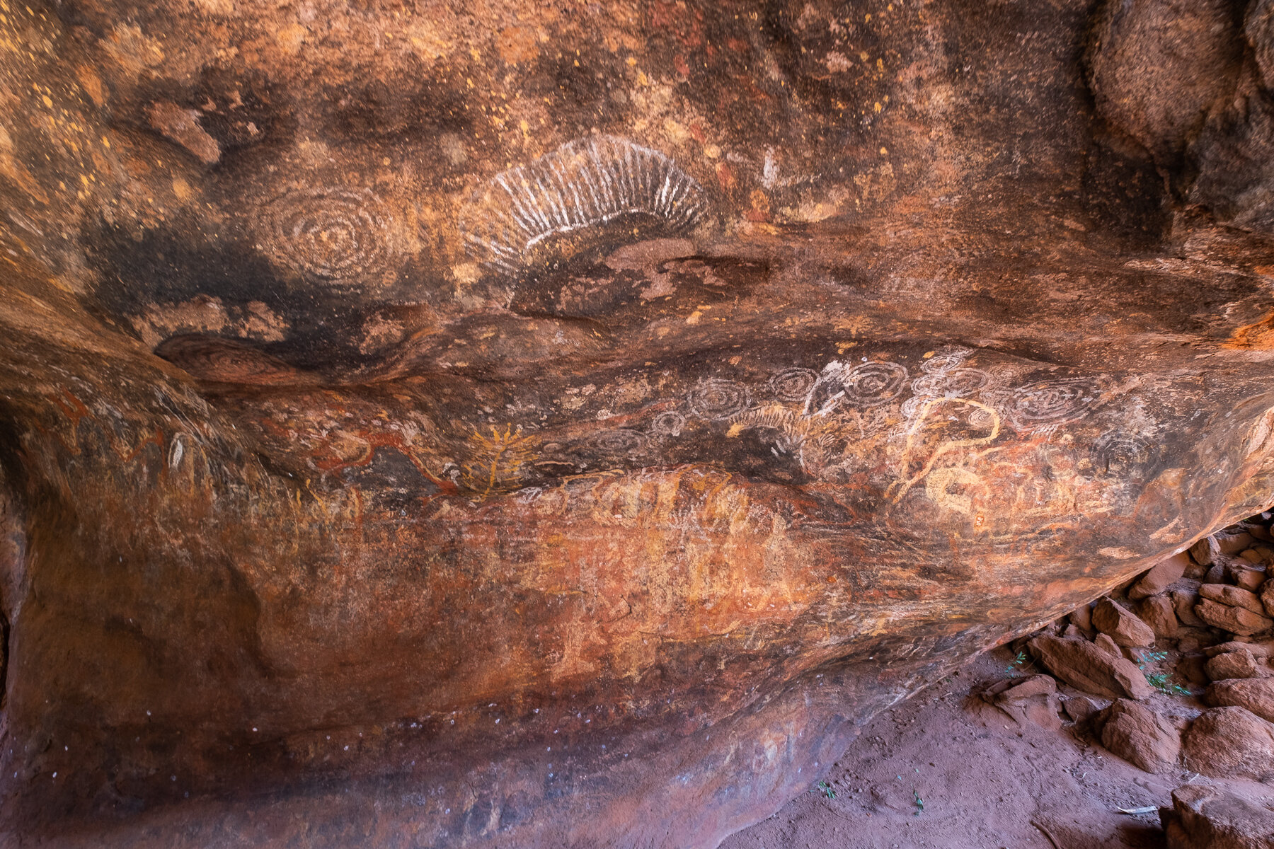  Art made by aboriginal Australians. 