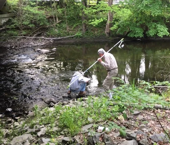 Water+sampling+lancaster.jpg