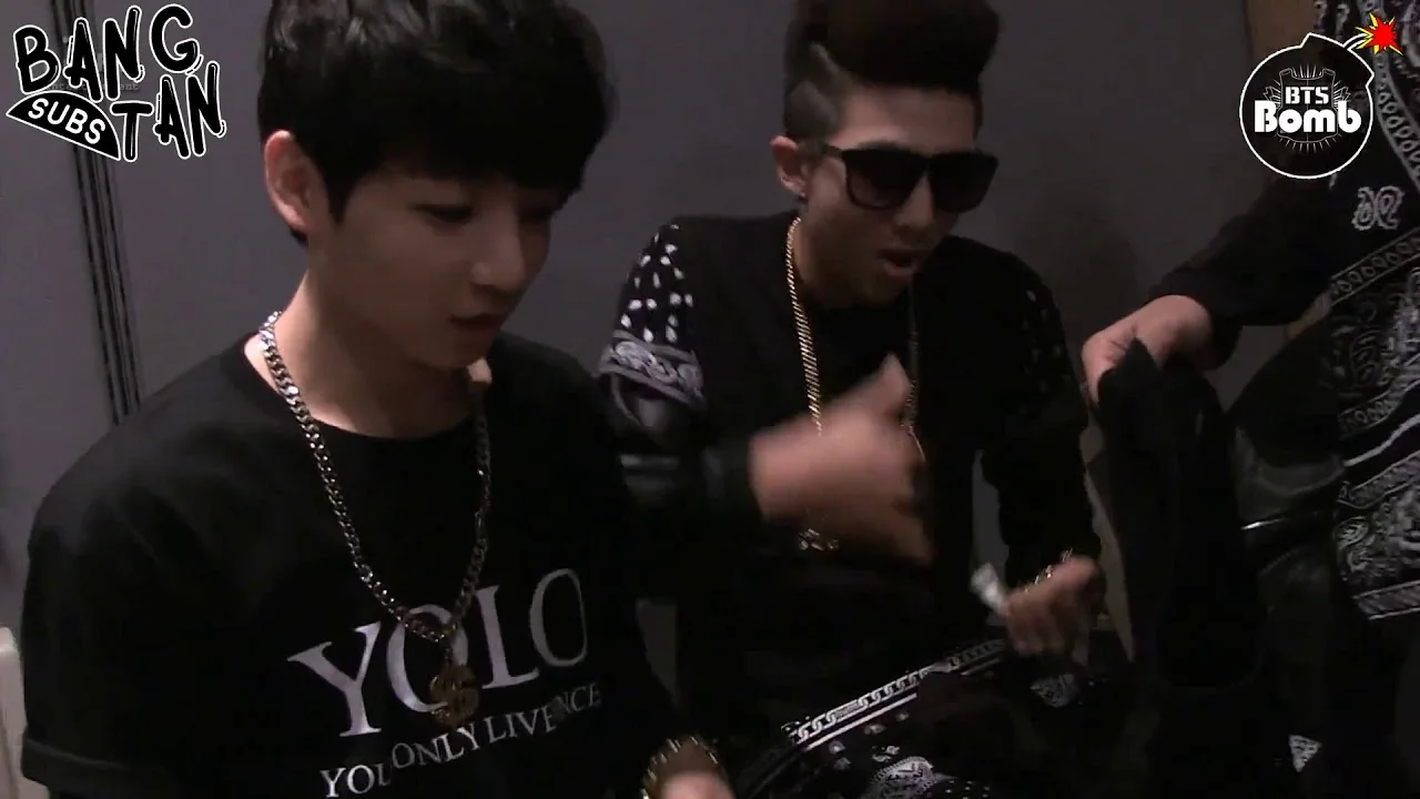130630 [BANGTAN BOMB] A game Bangtan plays in the dressing room