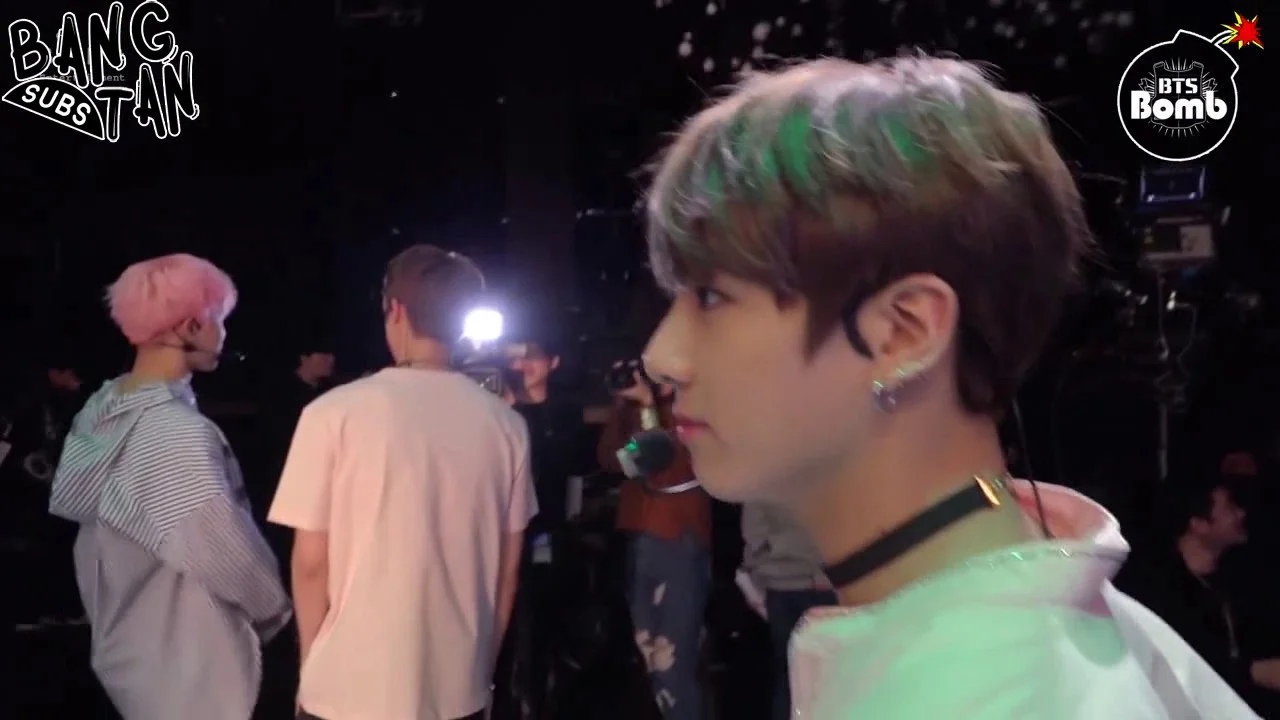 170510 [BANGTAN BOMB] Jung Kook is spinning round and round.