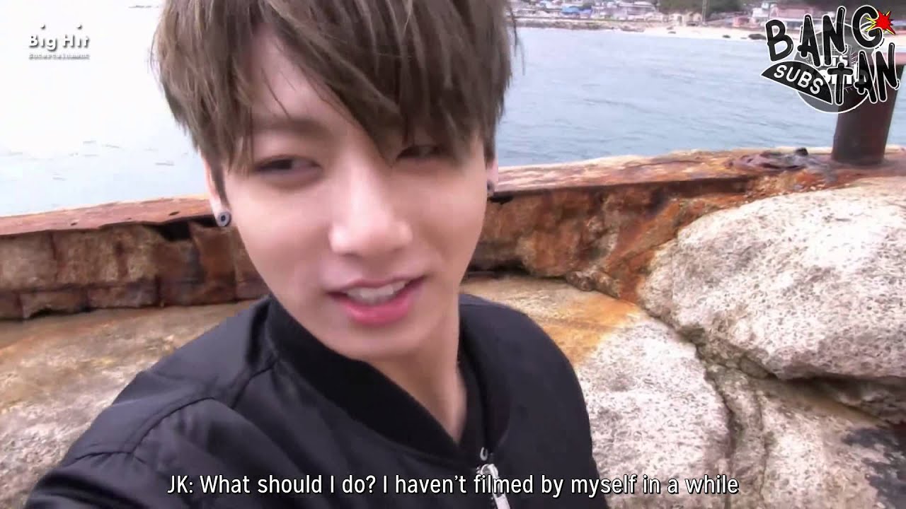 150515 [BANGTAN BOMB] Jung Kook s self-cam with seagull in the sea (Jacket Shooting)