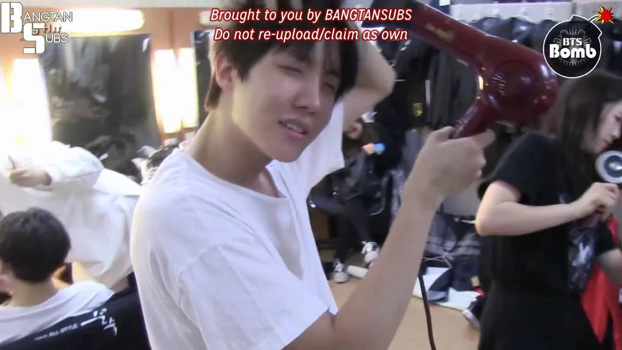 150217 [BANGTAN BOMB] Let's dry hair ~ lalalalalala~