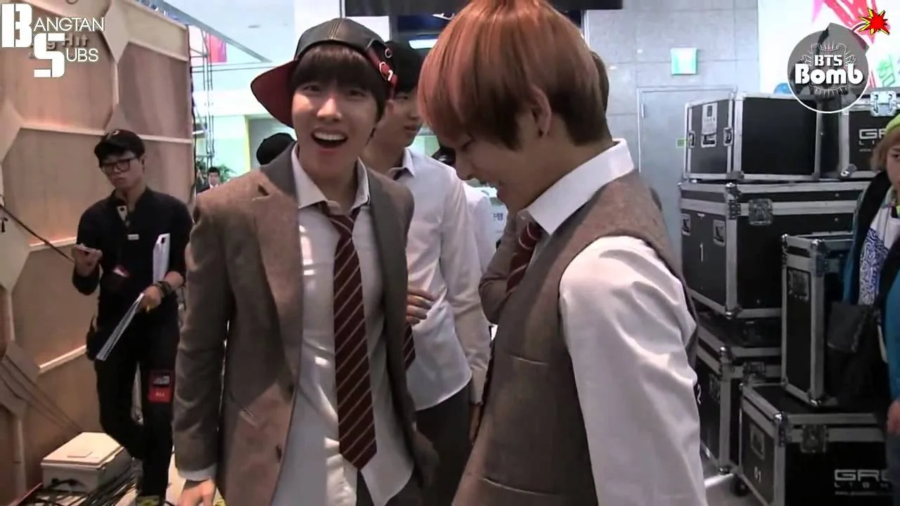 140121 [BANGTAN BOMB] Trot Rookies on standby time of rehearsal
