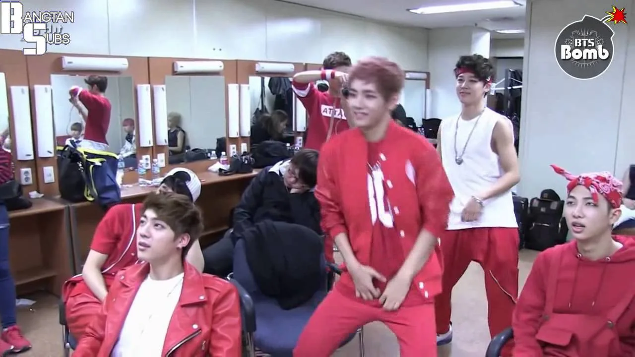 131215 [BANGTAN BOMB] BTS likes 문을 여시오 (Open the Door) of 임창정