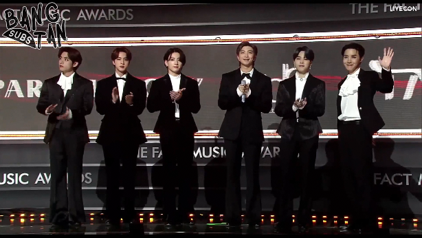 201212 The Fact Music Awards - Red Carpet