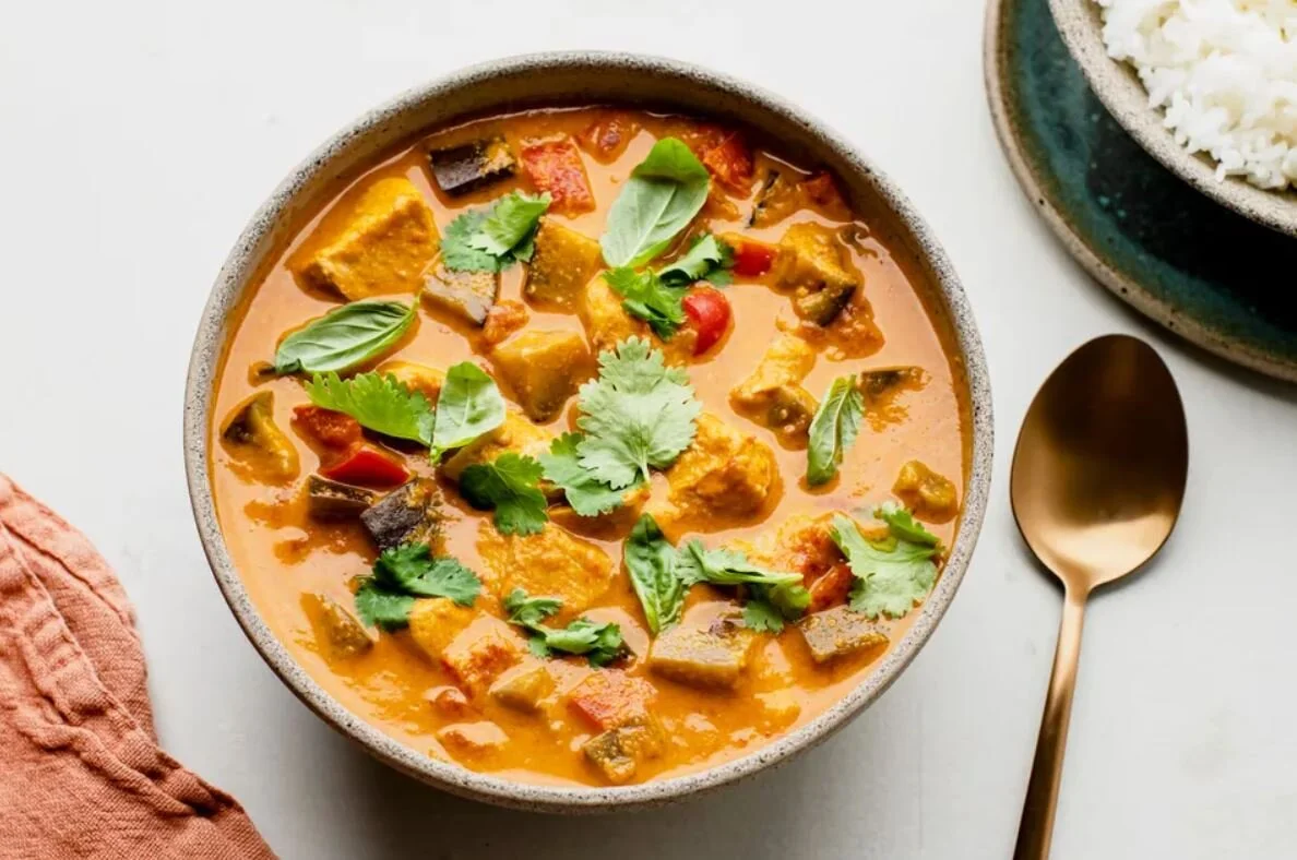 Mama Kawser's Thai Red Curry