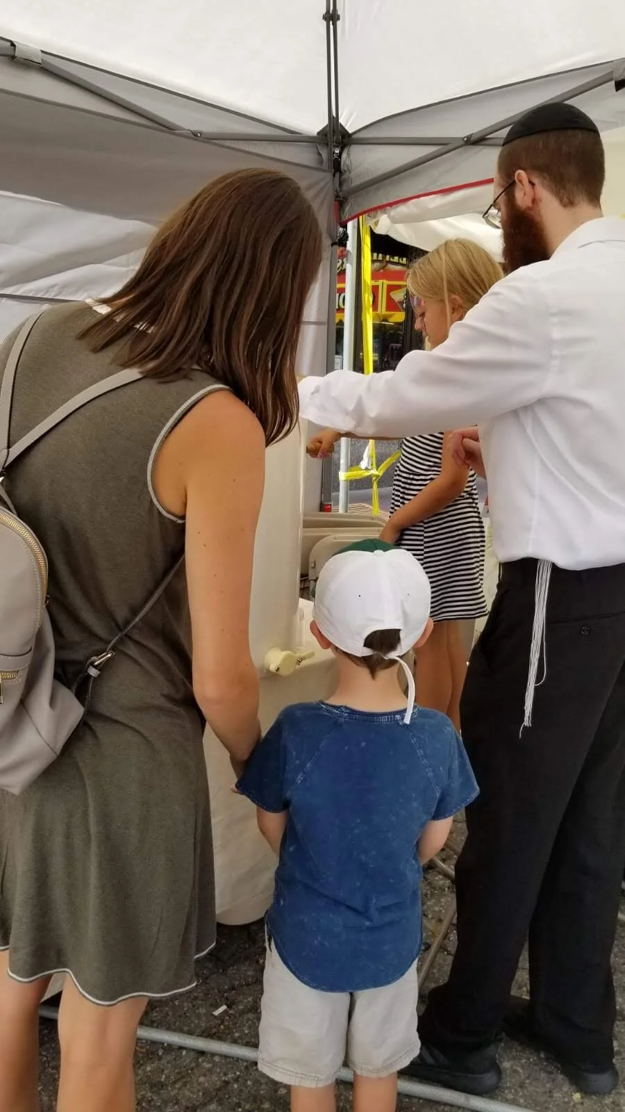 dddae29c-8c46-463a-8b09-b1c3d1c6de94 - Copy.jpg