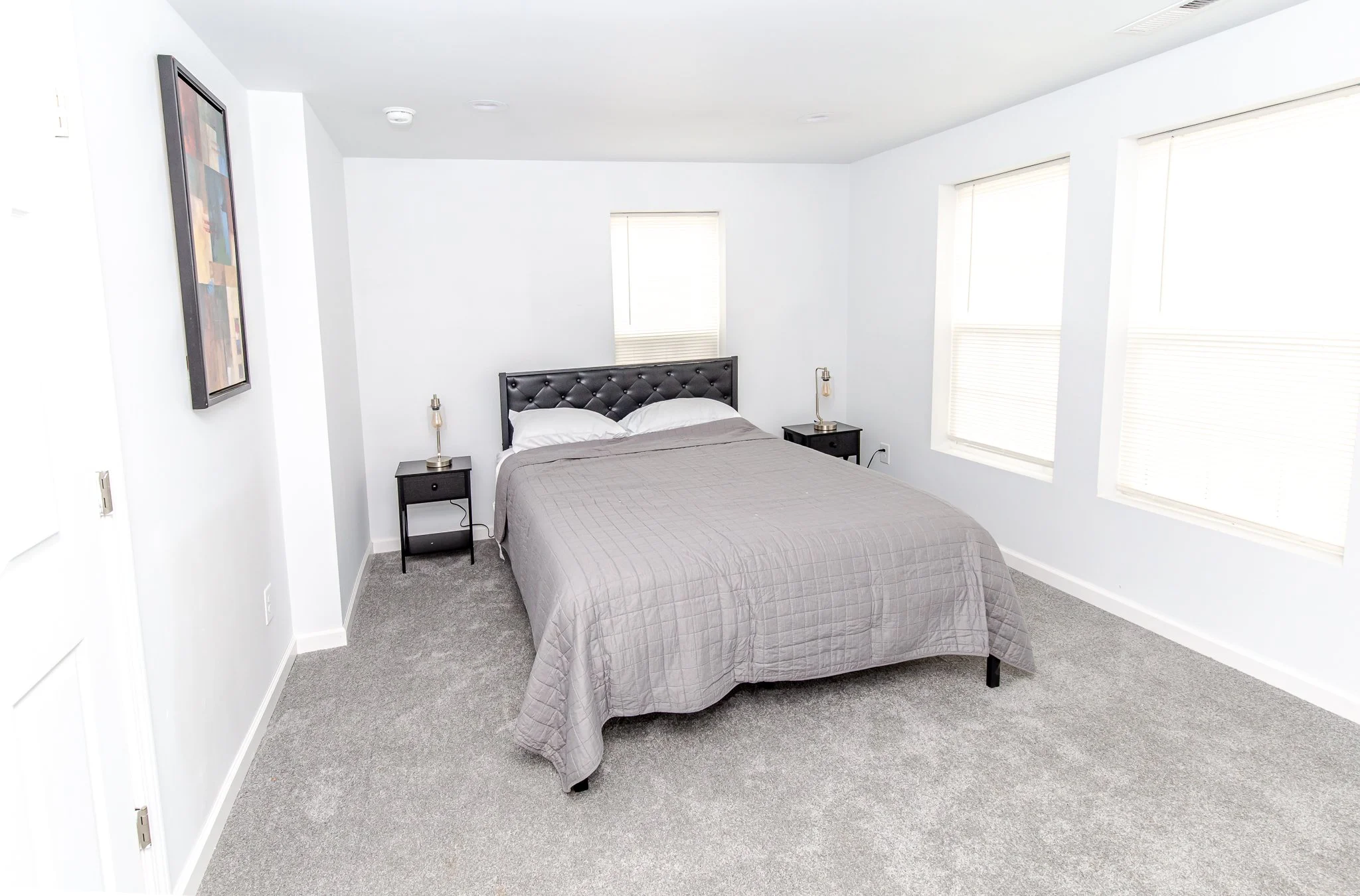 1101 N Main Furnished (10 of 17).JPG