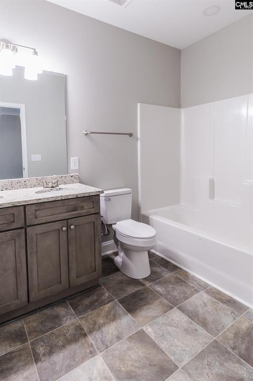 Bathroom 5.jpg