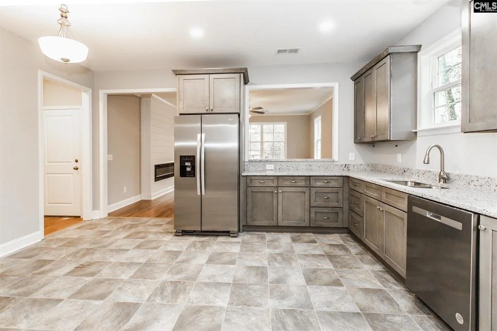 Kitchen 3.jpg