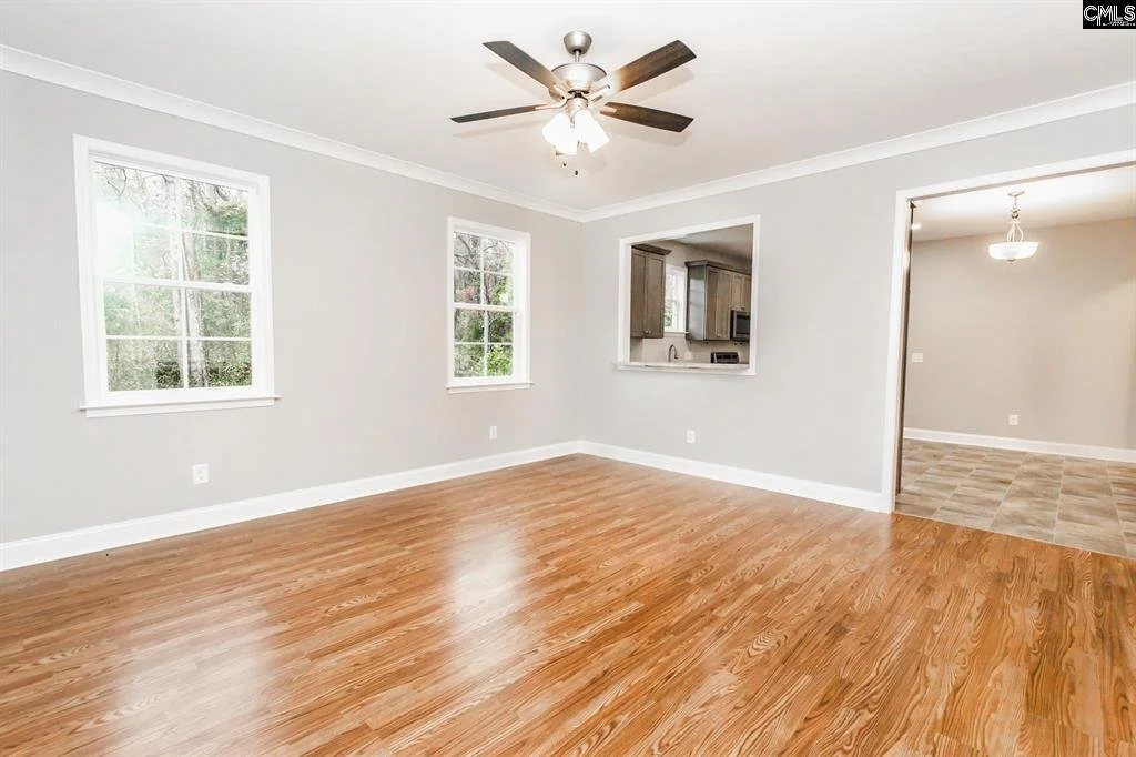 Living Area.jpg
