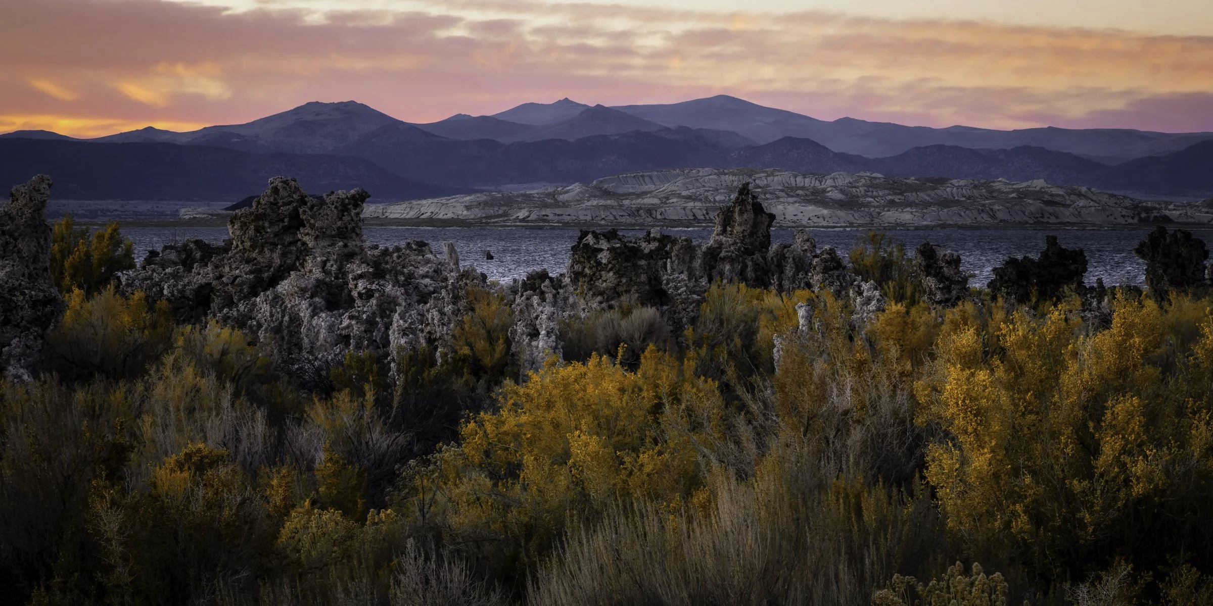 mono lake 1 fav pano.jpg