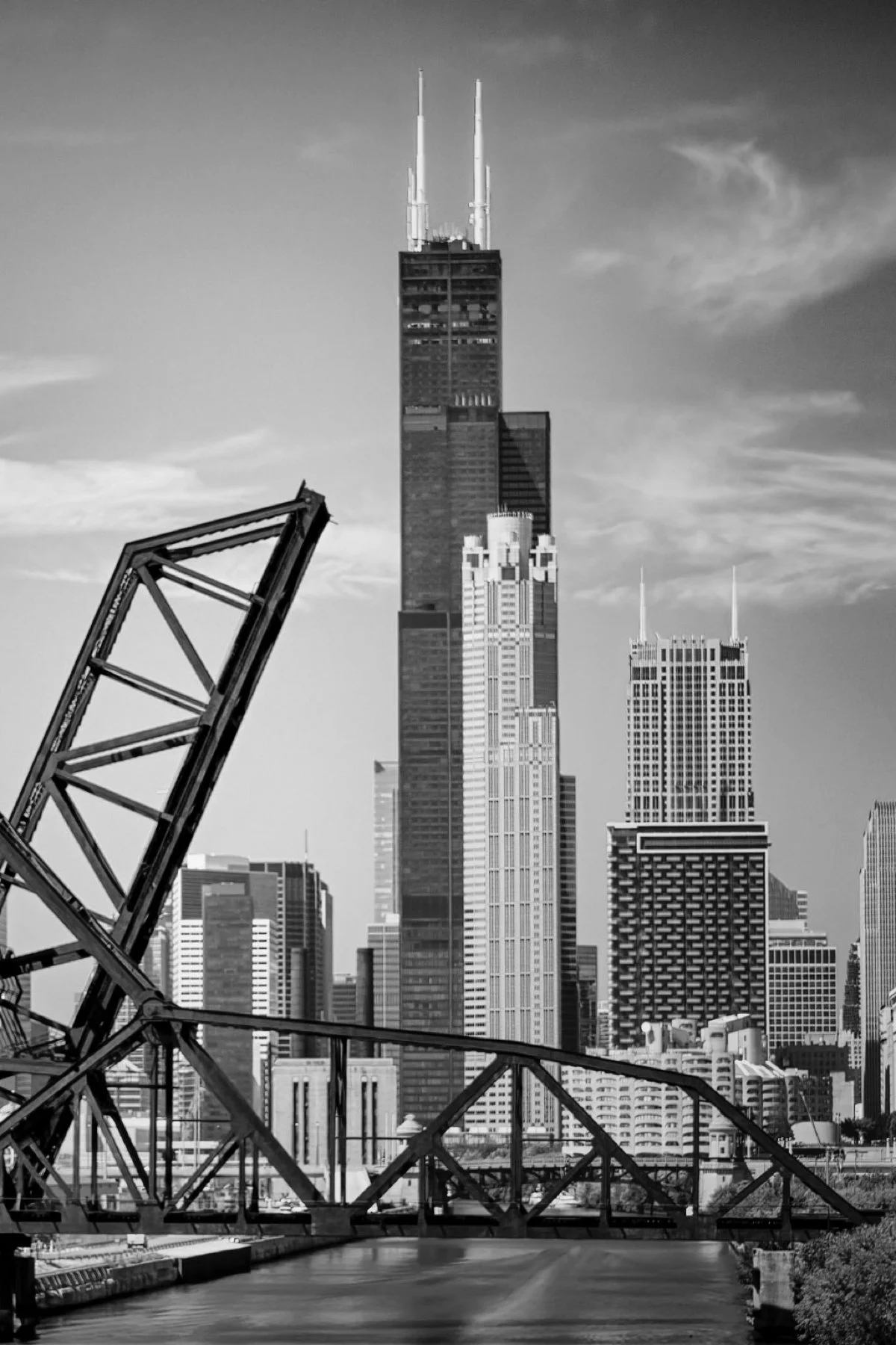 River to sears tower 4x6 BW.jpg