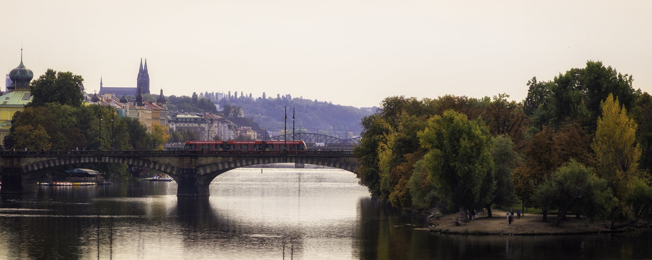 charles bridge 10x4 3.jpg