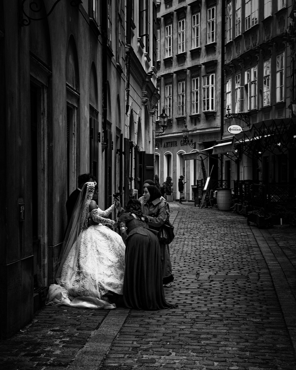 Budapest bride best.jpg