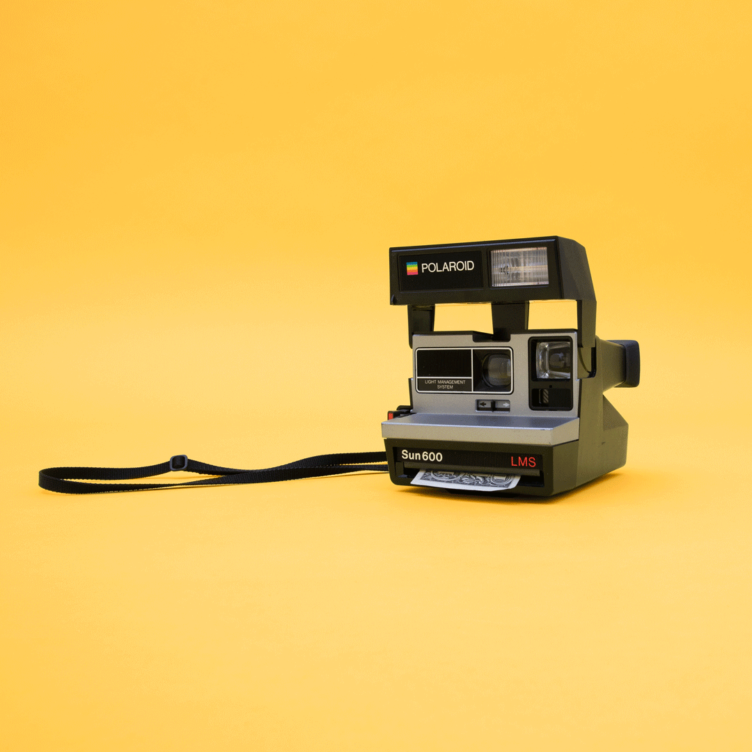 01301_Polaroid_1X1_100.gif