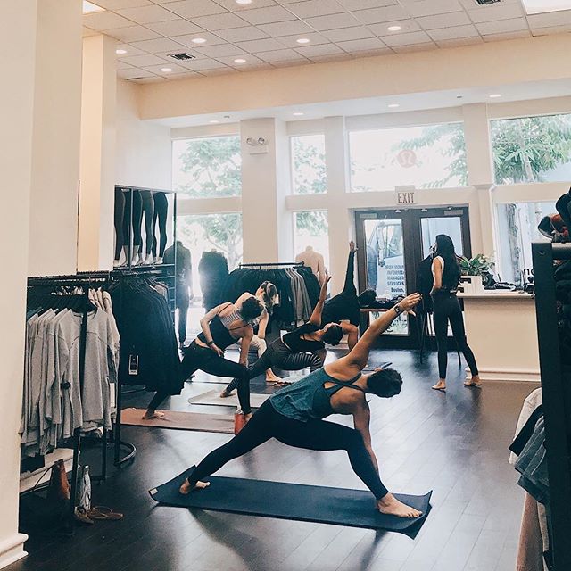 Some action shots from our first day at @lululemon at @theroyalpoincianaplaza !! What a beautiful Monday morning! Thank you to all who started the day off on their mat ❤️ Come join us Monday Wednesday or Thursday morning at 8:30am or 6:30pm on Thursd