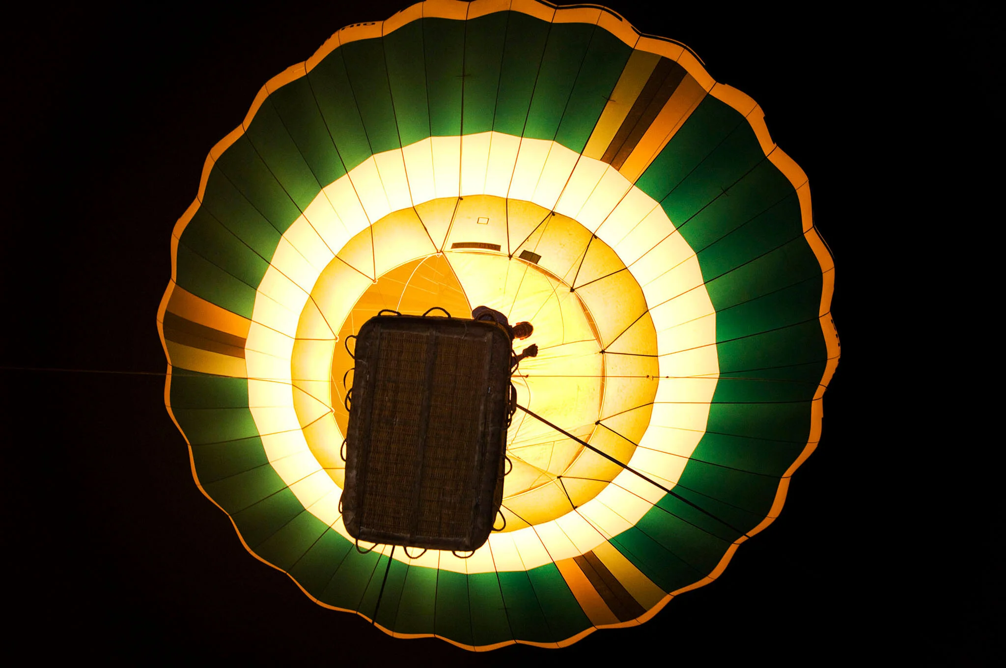 Fogel Walter  Germany  Balloon glow in India.jpg