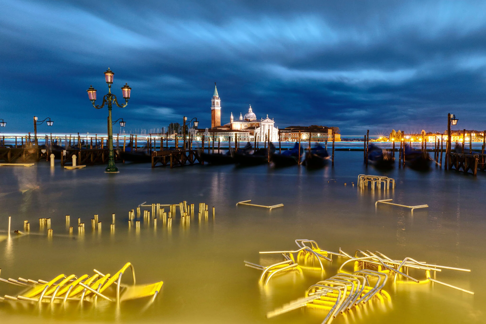 Schwänzl Alexandra  Germany  Venedig im Jahrhunderthochwasser.jpg