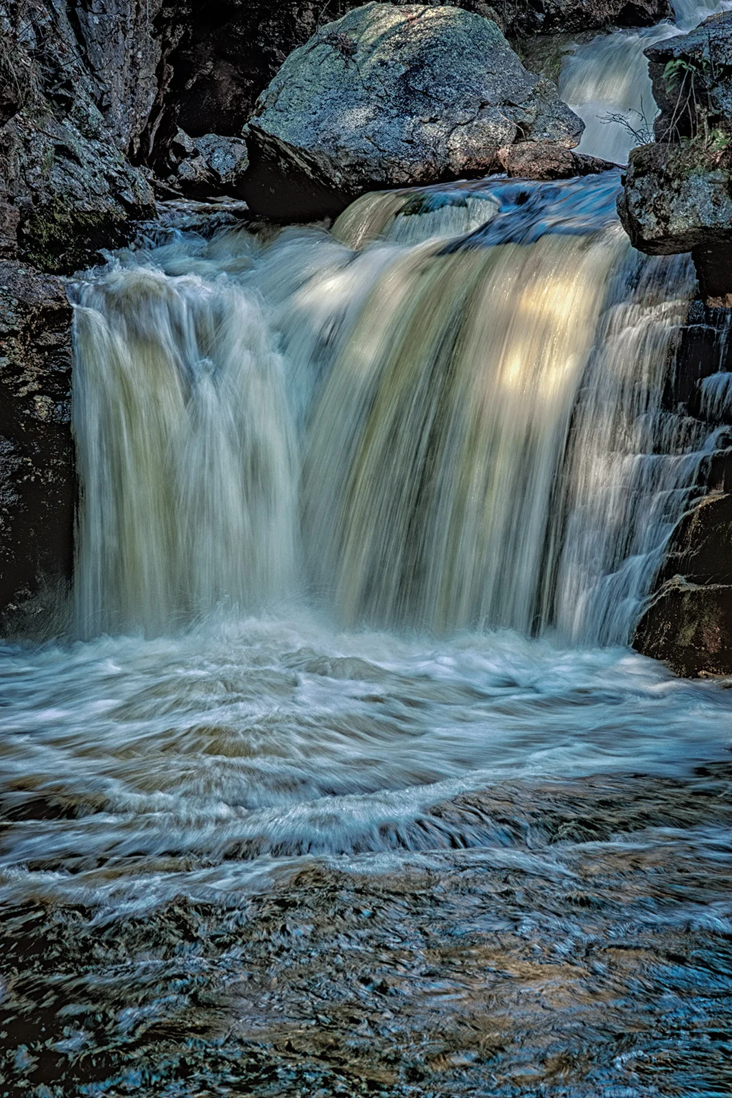 Doane’s Falls, Royalston, Massachusetts. USA. Copyright by Guy D. Biechele