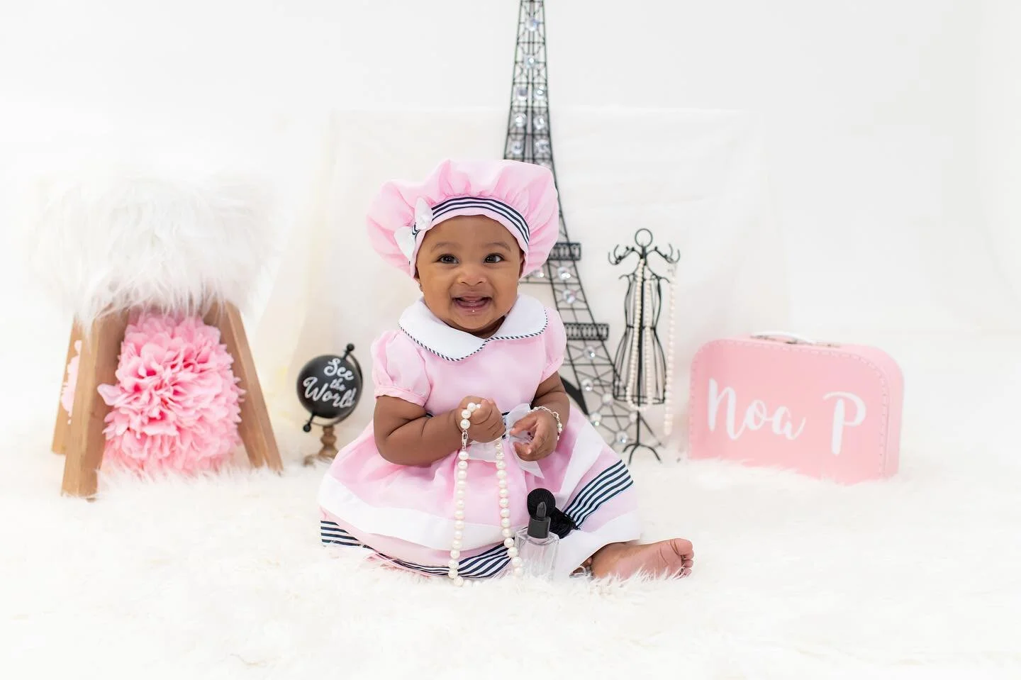 Y&rsquo;all have been bringing your babies to see me, and I have been LOVING it! Give me all the milestone sessions! 🥰

#momentsbymamabear #nashvillephotographer #smashcake #halfbirthday