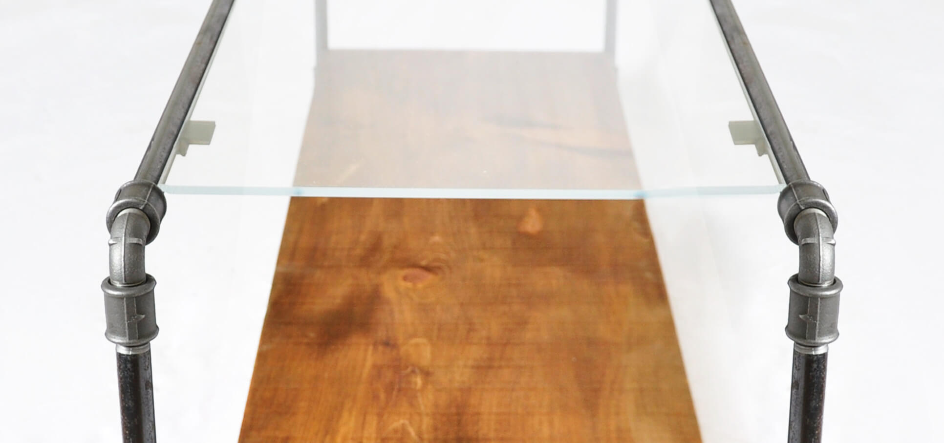 Low-Board-Ansicht-Quer-Detail.jpg