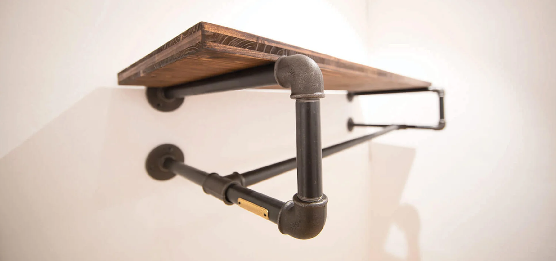 GARDEROBE - R°100 â?? rohrfabrik - Modulare Möbel aus Wasserrohren garderobe rohr