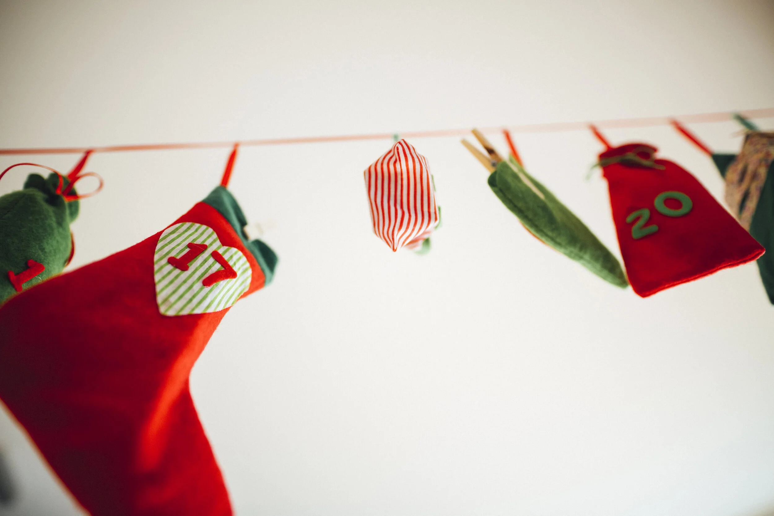 The Ultimate List of Stocking Stuffers That Will Time Hop You Back to the 90s